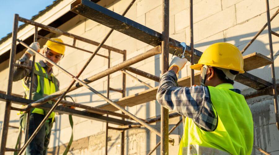 Professional fairlawn roofing services in Bay, AR
